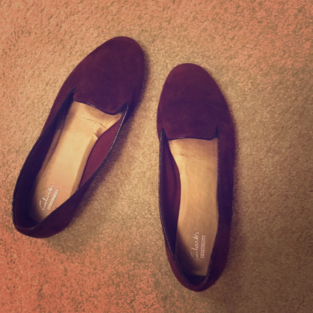 Clark’s maroon suede loader